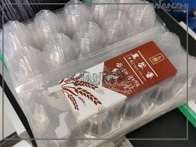 鸡蛋盒贴标